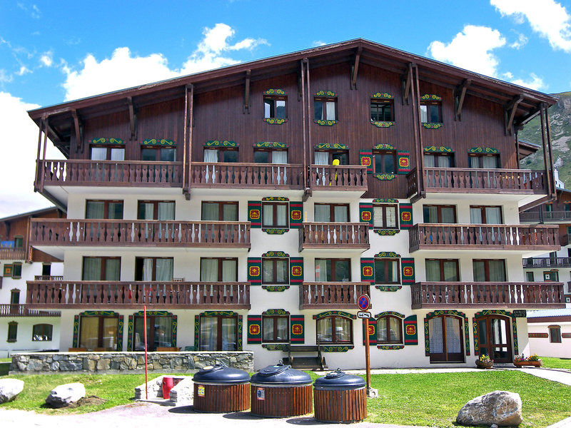 Apartment Chalet Club - Val Claret-4 By Interhome ティニュ エクステリア 写真